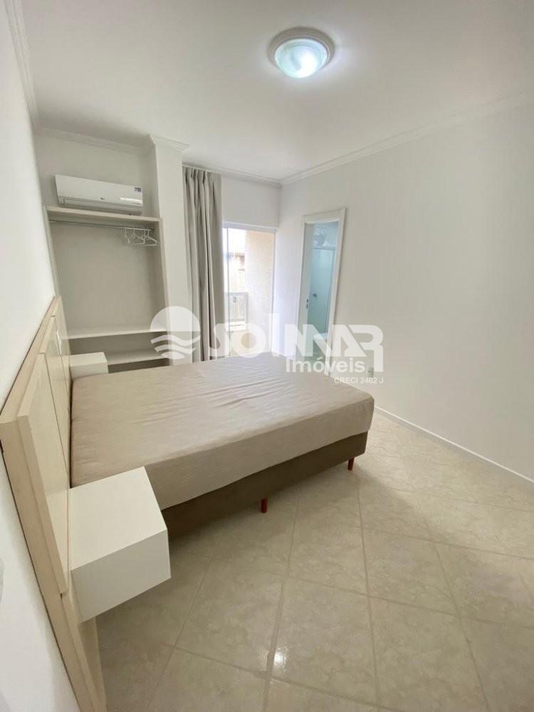 (TEMPOR�RIO) 03 DORM E 02 VAGAS - QUADRA MAR