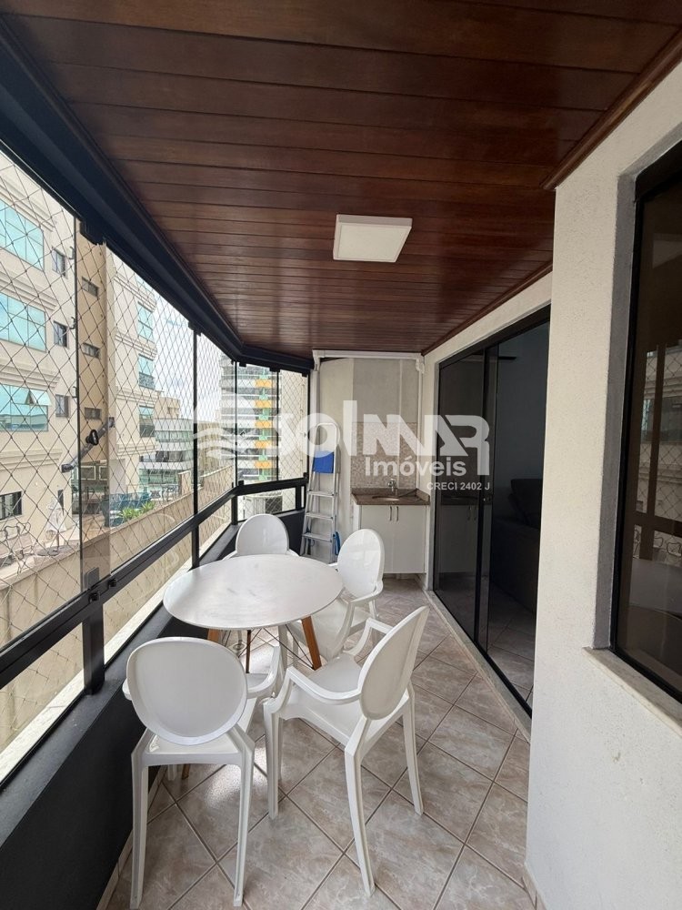 (ANUAL) 03 DORMIT�RIOS E 01 VAGA - MEIA PRAIA