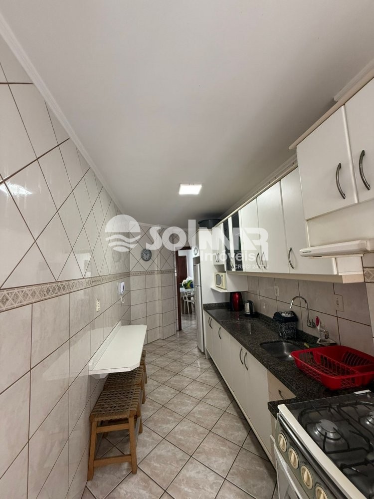 (ANUAL) 03 DORMIT�RIOS E 01 VAGA - MEIA PRAIA