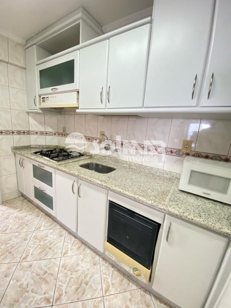 (TEMPOR�RIO) 03 DORMIT�RIOS E 02 VAGAS - MEIA PRAI