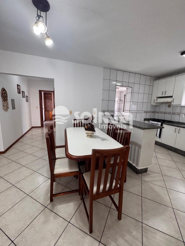 (ANUAL) 03 DORMIT�RIOS E 01 VAGA - MEIA PRAIA