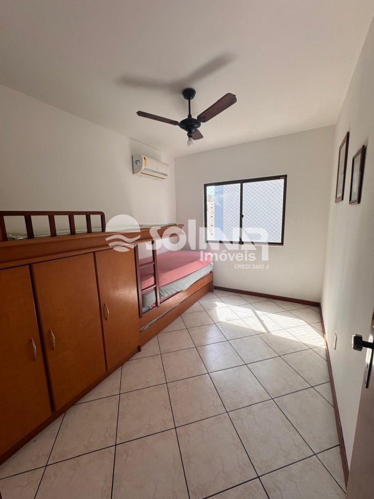 (ANUAL) 03 DORMIT�RIOS E 01 VAGA - MEIA PRAIA