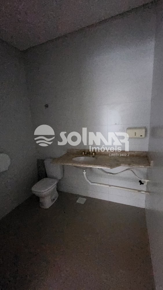 (ANUAL) SALA COMERCIAL SEM M�VEIS - MEIA PRAIA