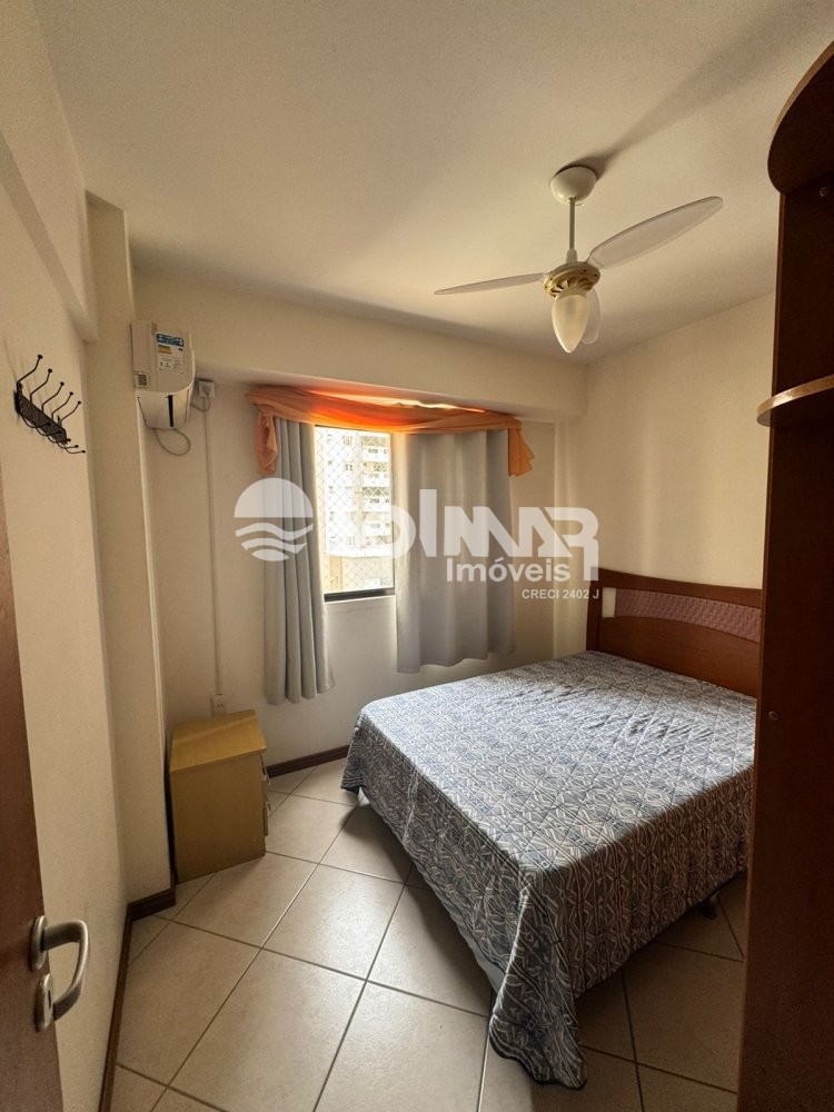 (TEMPOR�RIO) 03 DORM E 01 VAGA - MEIA PRAIA