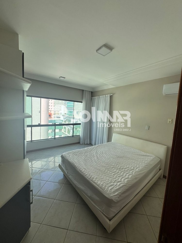 03 DORM E 01 VAGA DE GARAGEM - QUADRA MAR