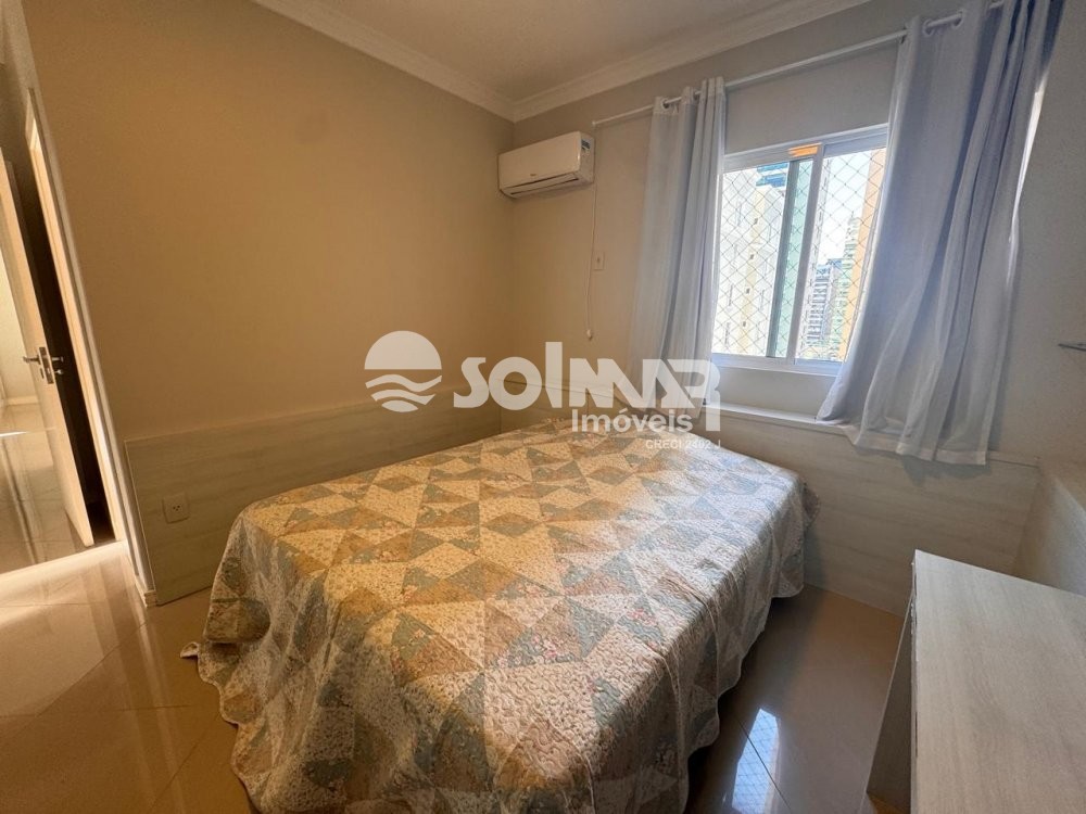 03 DORMIT�RIOS E 02 SUITES - 02 VAGAS - MEIA PRAIA