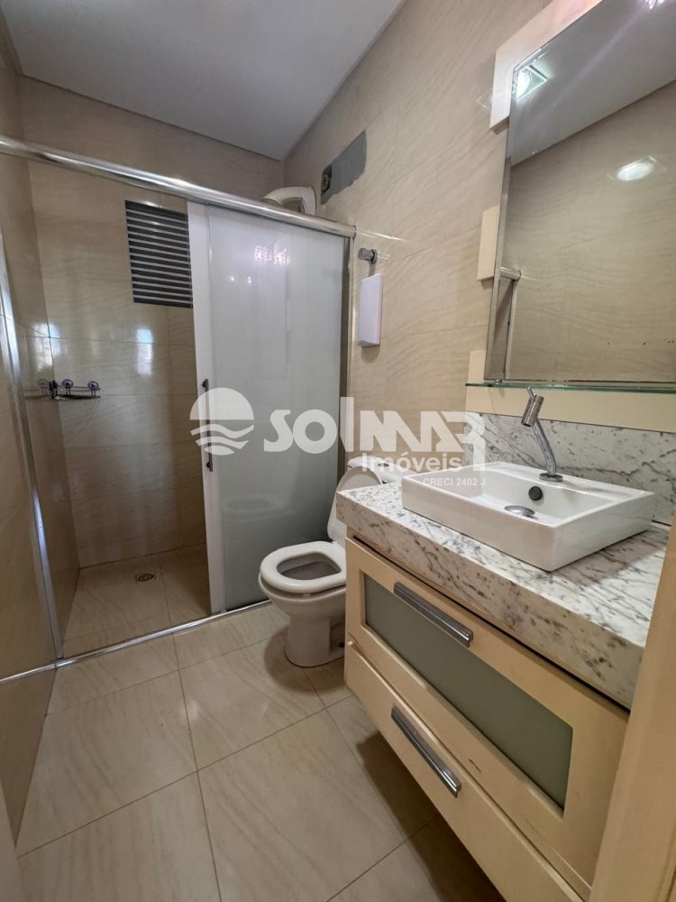 03 DORMIT�RIOS E 02 SUITES - 02 VAGAS - MEIA PRAIA