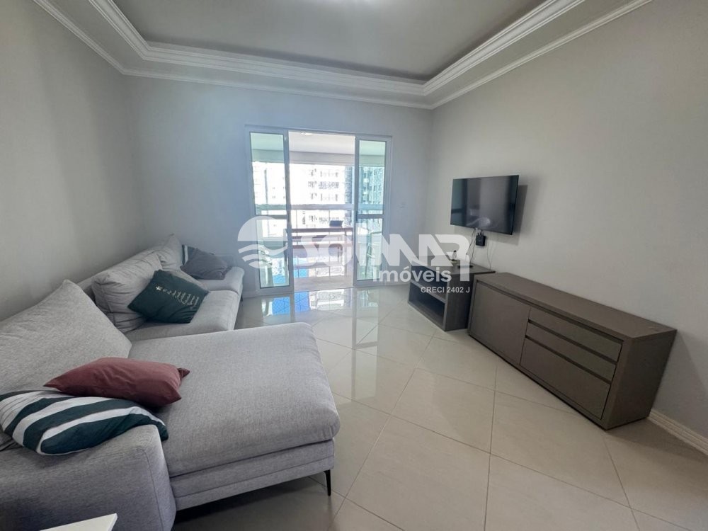 03 DORMIT�RIOS E 02 SUITES - 02 VAGAS - MEIA PRAIA