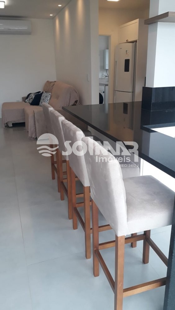 (ANUAL) 03 SU�TES 03 VAGAS MEIA PRAIA  MOBILIADO 