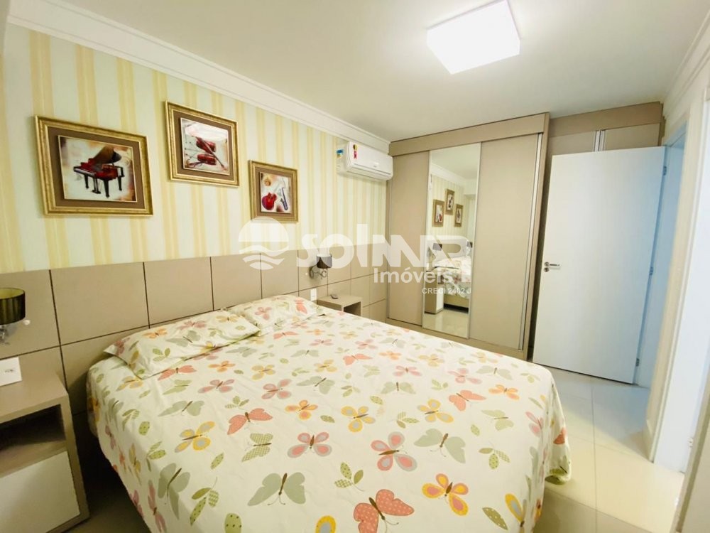 03 SUITES E 02 VAGAS - MEIA PRAIA 