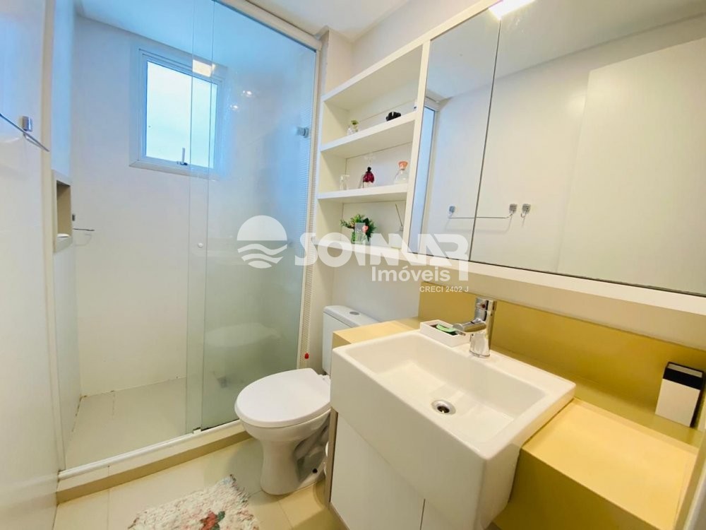 03 SUITES E 02 VAGAS - MEIA PRAIA 