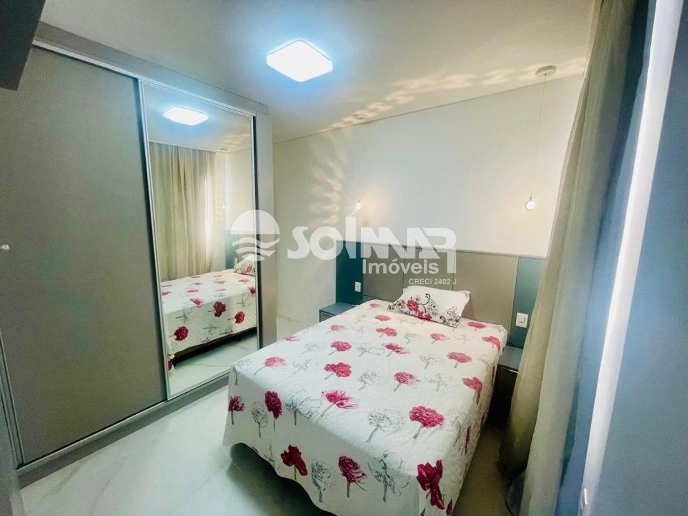 03 SUITES E 02 VAGA DE GARAGEM - MEIA PRAIA