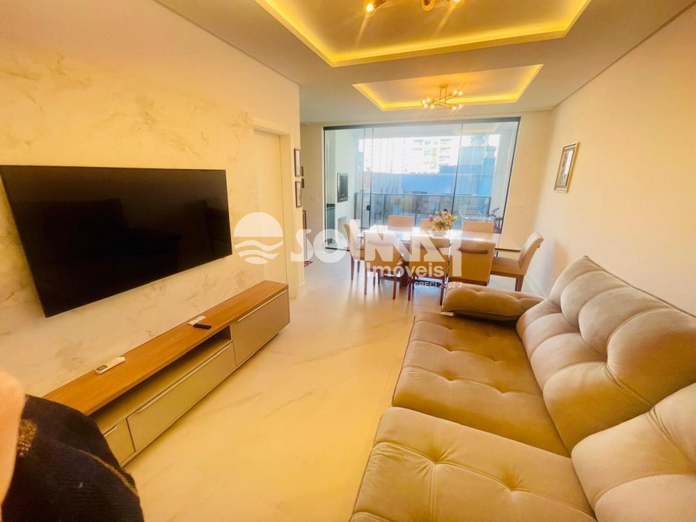 03 SUITES E 02 VAGA DE GARAGEM - MEIA PRAIA