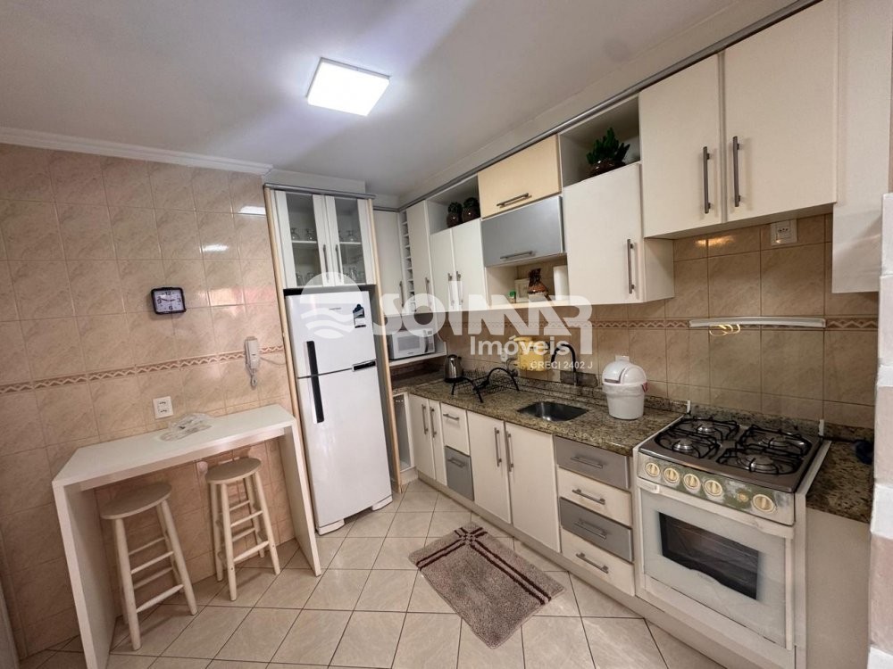 03 DORM 1 SUITE  01 VAGA DE GARAGEM - MEIA PRAIA 