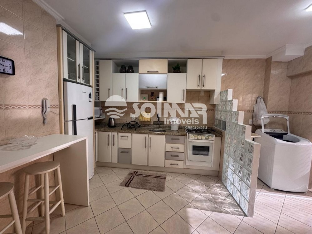 03 DORM 1 SUITE  01 VAGA DE GARAGEM - MEIA PRAIA 