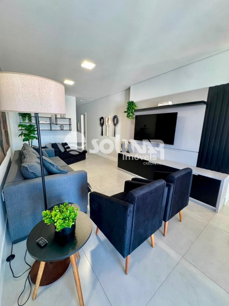 (ANUAL) 04 SUITES  04 VAGAS - MEIA PRAIA
