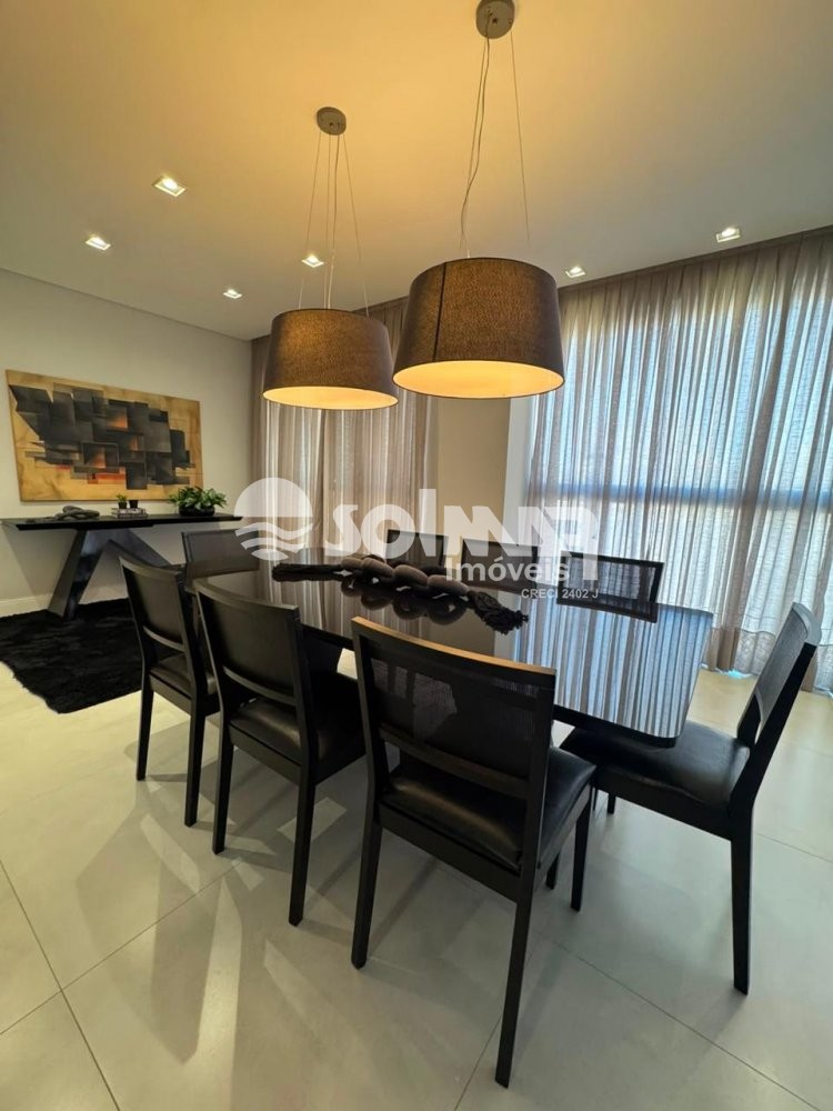 (ANUAL) 04 SUITES  04 VAGAS - MEIA PRAIA