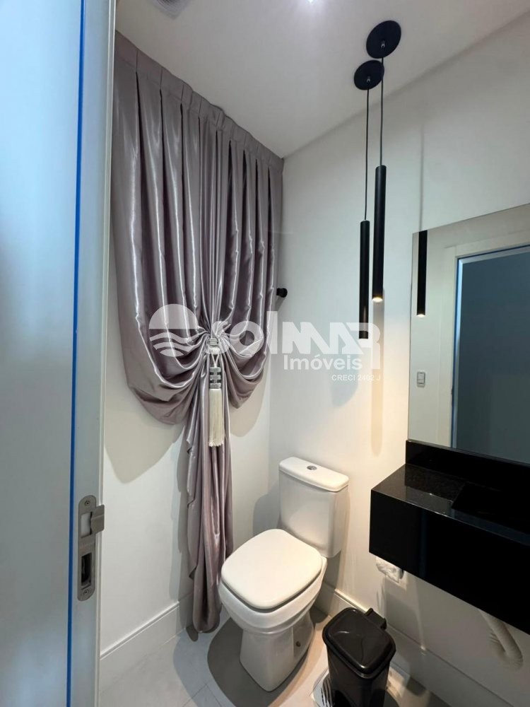 (ANUAL) 04 SUITES  04 VAGAS - MEIA PRAIA