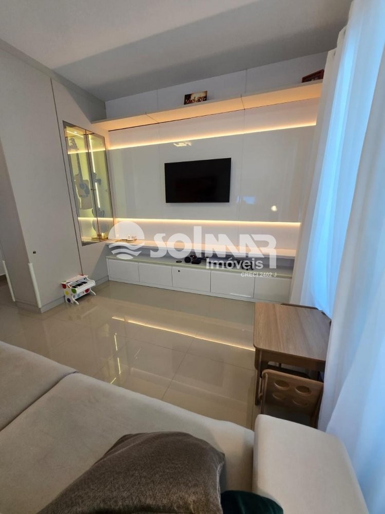 (ANUAL) 3 DORM SENDO 2 SUITES 2 VAGAS MEIA PRAIA