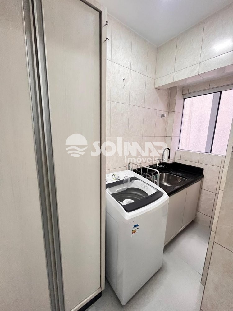 2 DORM SENDO 1 SUITE 1 VAGA  MEIA PRAIA