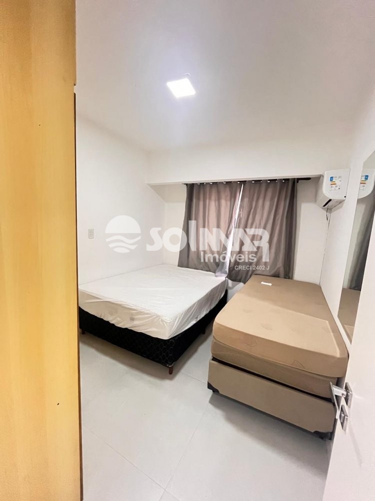 2 DORM SENDO 1 SUITE 1 VAGA  MEIA PRAIA