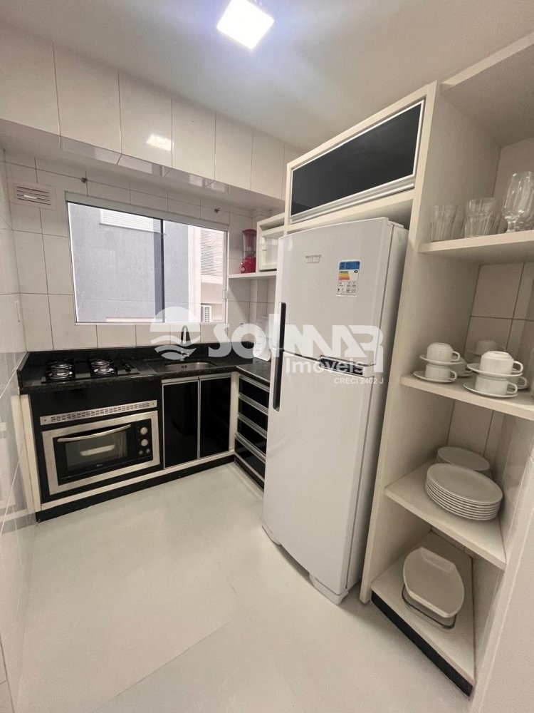 2 DORM SENDO 1 SUITE 1 VAGA DE GARAGEM MEIA PRAIA