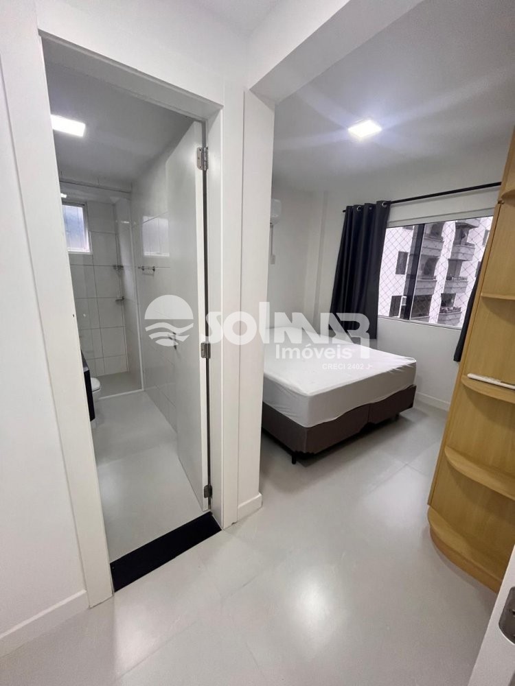2 DORM SENDO 1 SUITE 1 VAGA  DE GARAGEM MEIA PRAIA