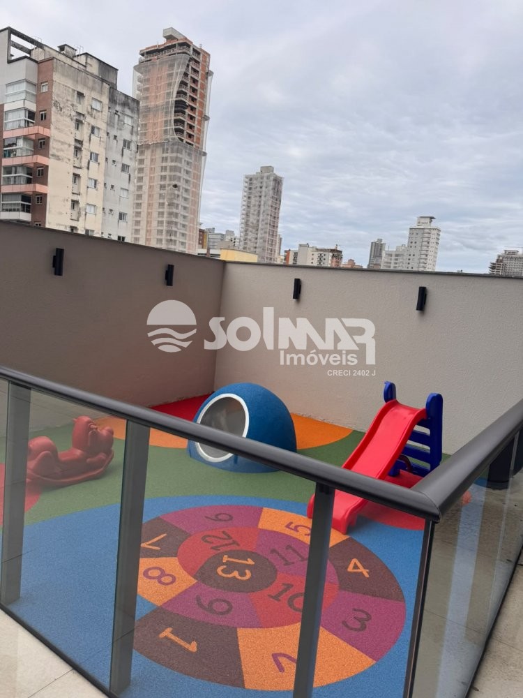 2 DORM SENDO 2 SUITES 2 VAGAS  MEIA PRAIA 