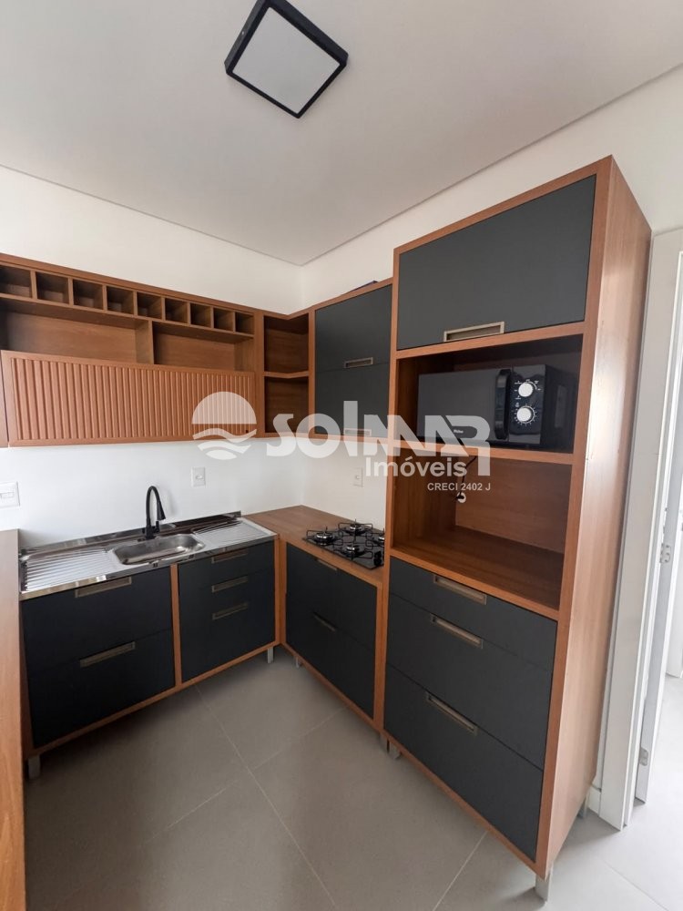 2 DORM SENDO 2 SUITES 2 VAGAS  MEIA PRAIA 