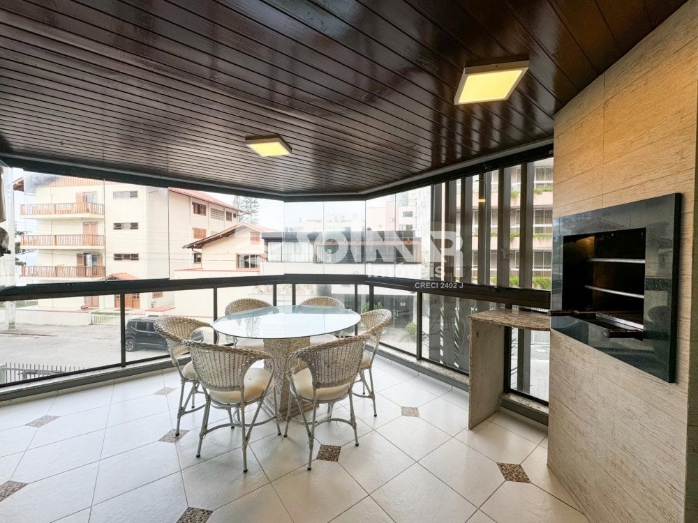 4 DORM SENDO 2 SUITES 1 VAGA DE GARAGEM MEIA PRAIA