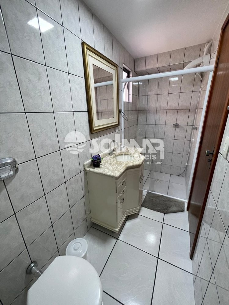 2 DORM SENDO 1 SUITE 1 VAGA  - MEIA PRAIA 