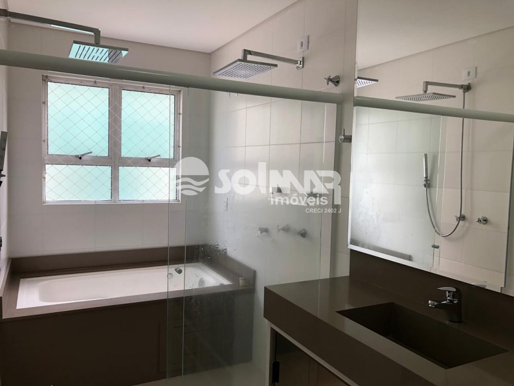 (ANUAL) 3 SUITES 2 VAGAS DE GARAGEM - MEIA PRAIA