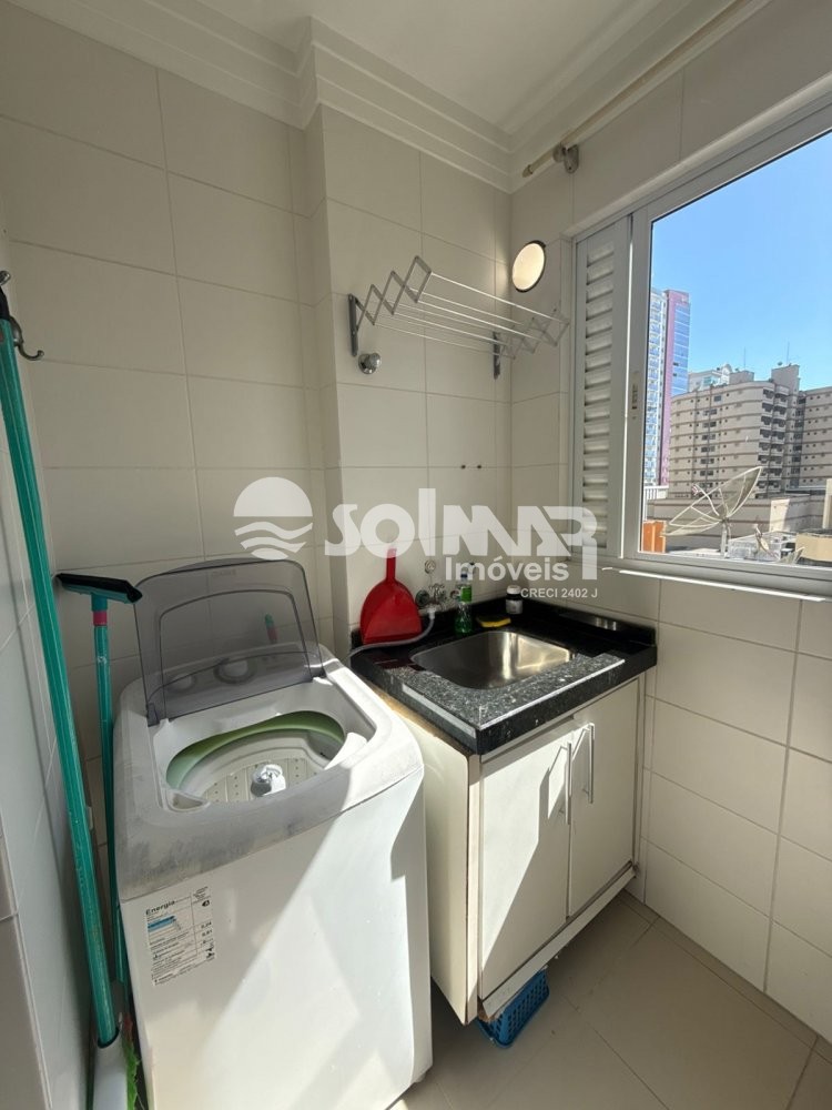 2 DORM SENDO 1 SUITE 1 VAGA  MEIA PRAIA 