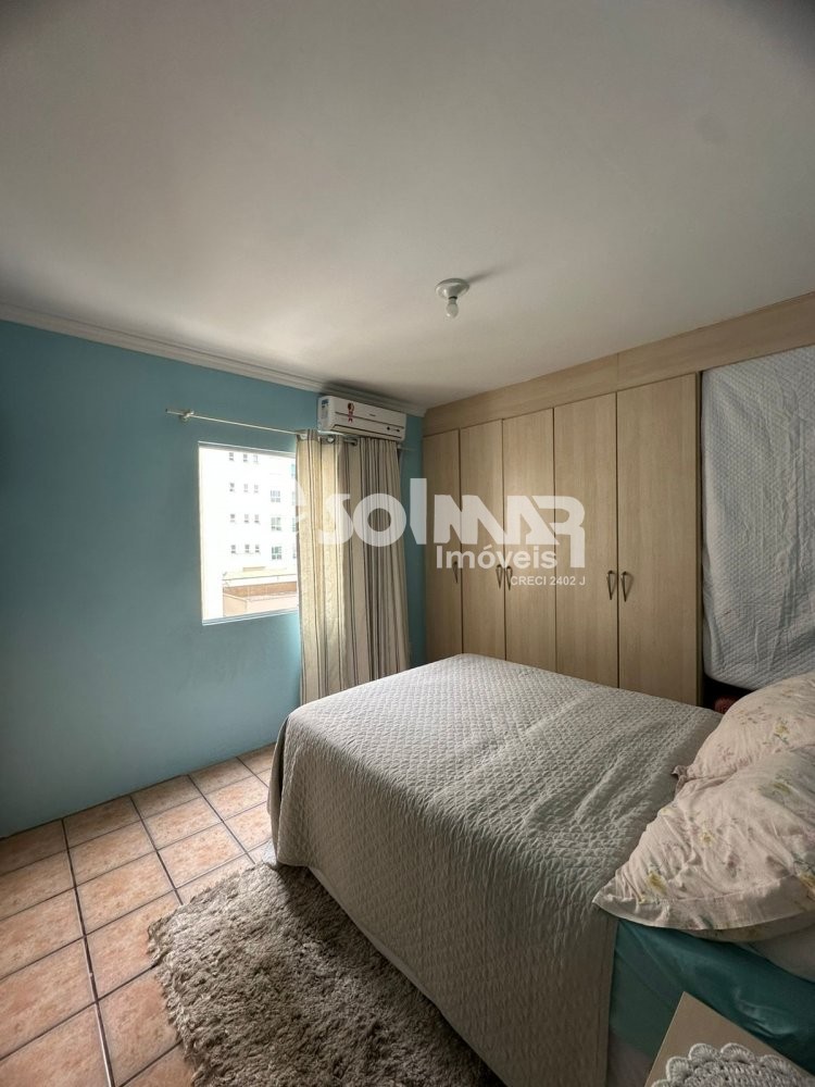 2 DORM SENDO 1 SUITE 1 VAGA  MEIA PRAIA 