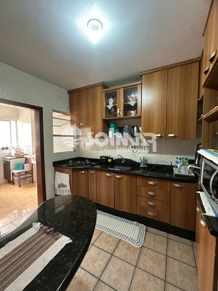 2 DORM SENDO 1 SUITE 1 VAGA  MEIA PRAIA 