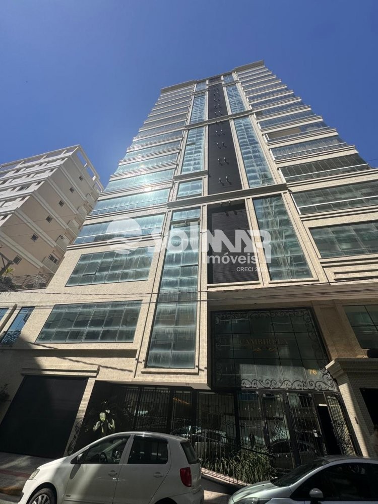 (ANUAL) 04 SUITES 03 VAGAS -QUADRA MAR -  MEIA PRA