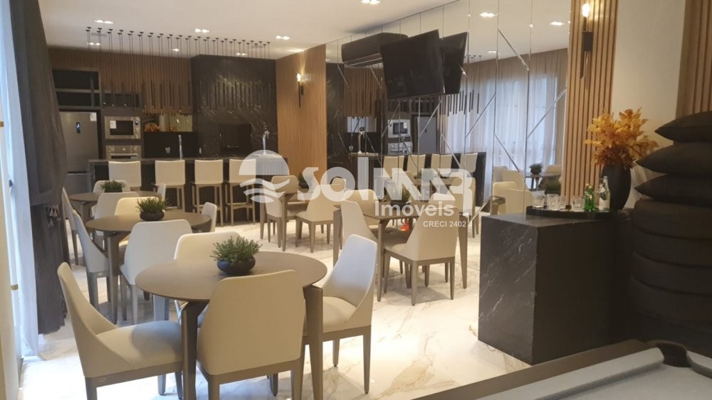 (ANUAL) 04 SUITES 03 VAGAS -QUADRA MAR -  MEIA PRA
