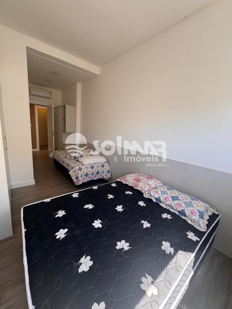 (ANUAL) 04 SUITES 03 VAGAS -QUADRA MAR -  MEIA PRA