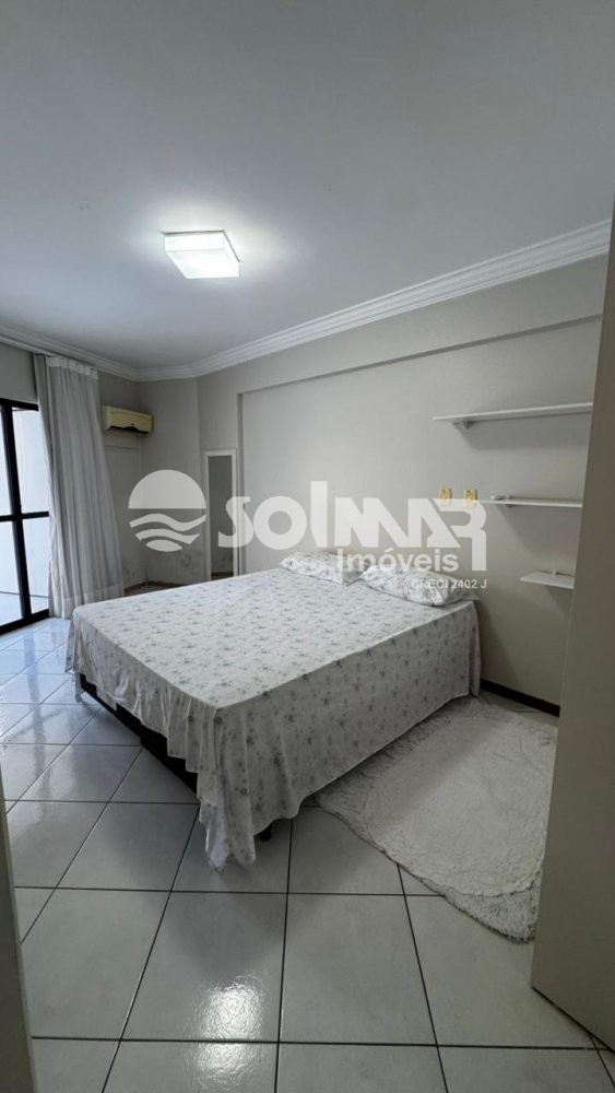 2 DORM SENDO 1 SUITE 1 VAGA  MEIA PRAIA