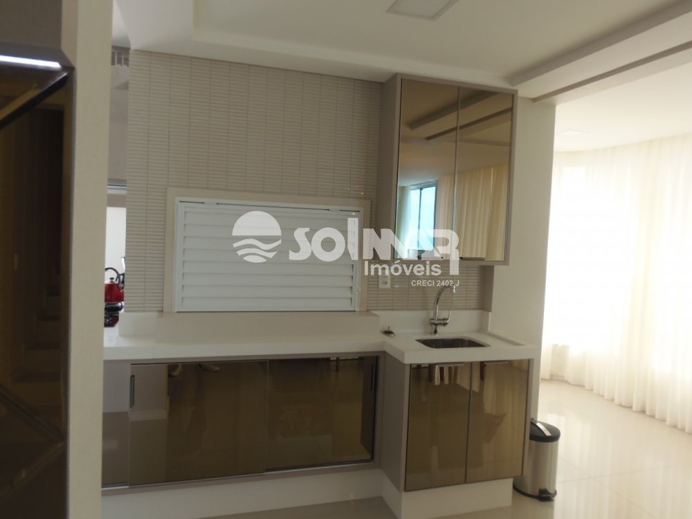 3 DORM SENDO 3 SUITES 3 VAGA  MEIA PRAIA 