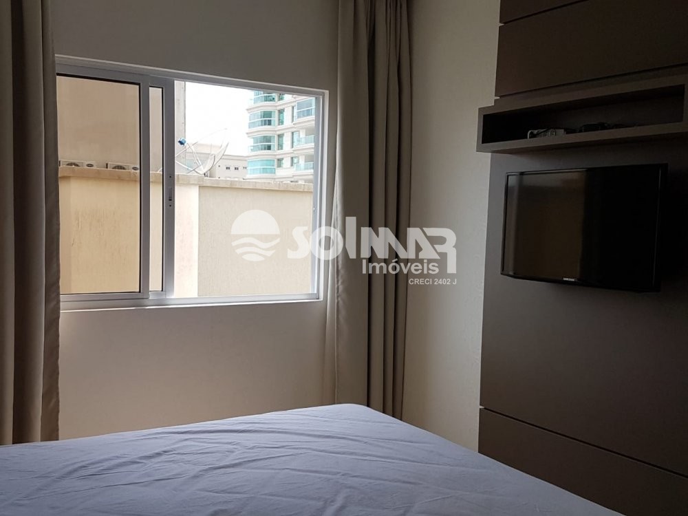 3 SUITES 3 VAGAS DE GARAGEM - MEIA PRAIA