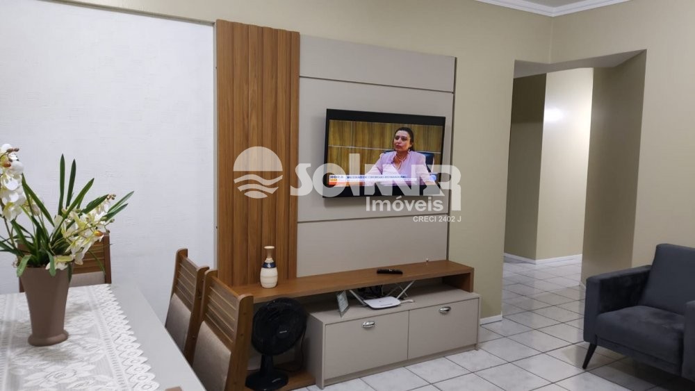 3 DORM SENDO 1 SUITE 1 VAGA  MOBILIADO- MEIA PRAIA
