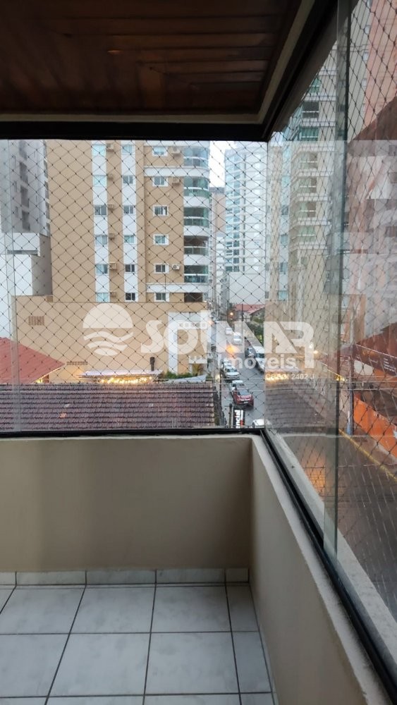 3 DORM SENDO 1 SUITE 1 VAGA  MOBILIADO- MEIA PRAIA
