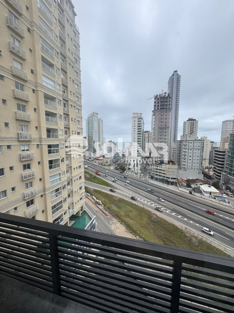 2 DORM SENDO 1 SUITE 1 VAGA  AREA DE LAZER