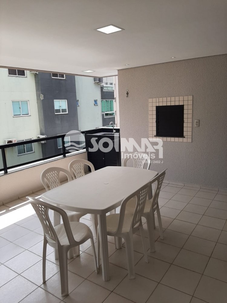 3 DORMiTORIOS SENDO 2 SUITES 2 VAGAS  DE GARAGEM 