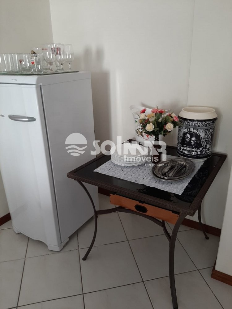 3 DORMiTORIOS SENDO 2 SUITES 2 VAGAS  DE GARAGEM 