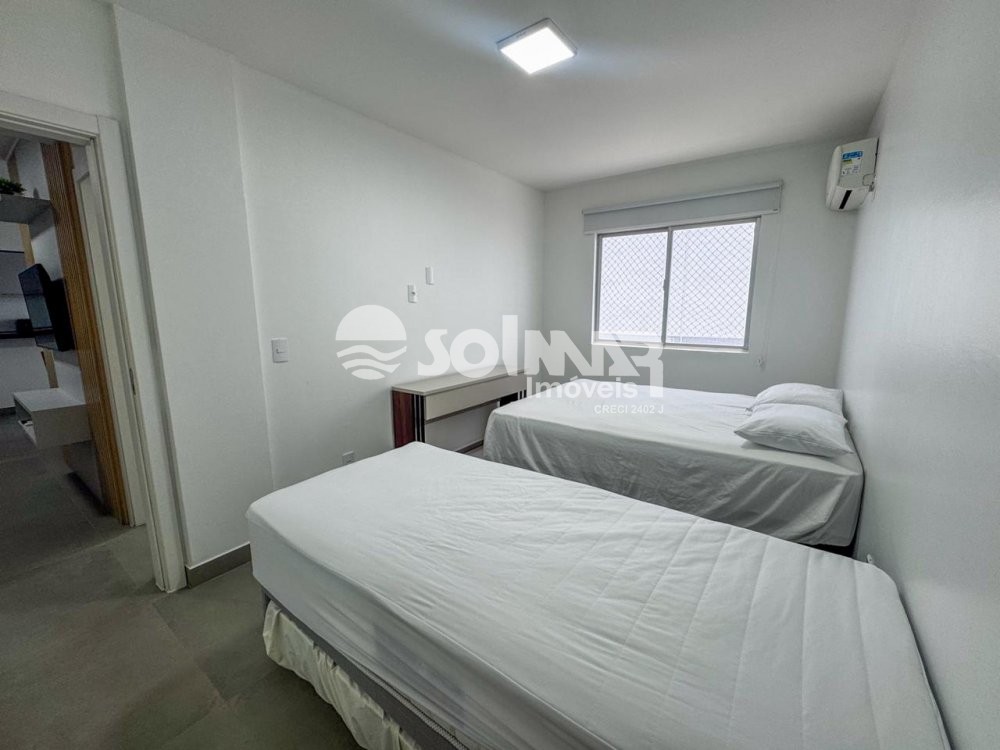 2 DORM SENDO 1 SUITE 1 VAGA  MEIA PRAIA
