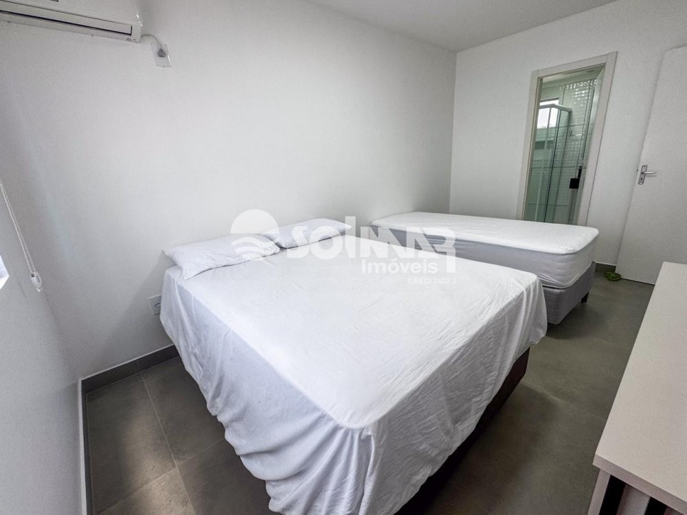 2 DORM SENDO 1 SUITE 1 VAGA  MEIA PRAIA