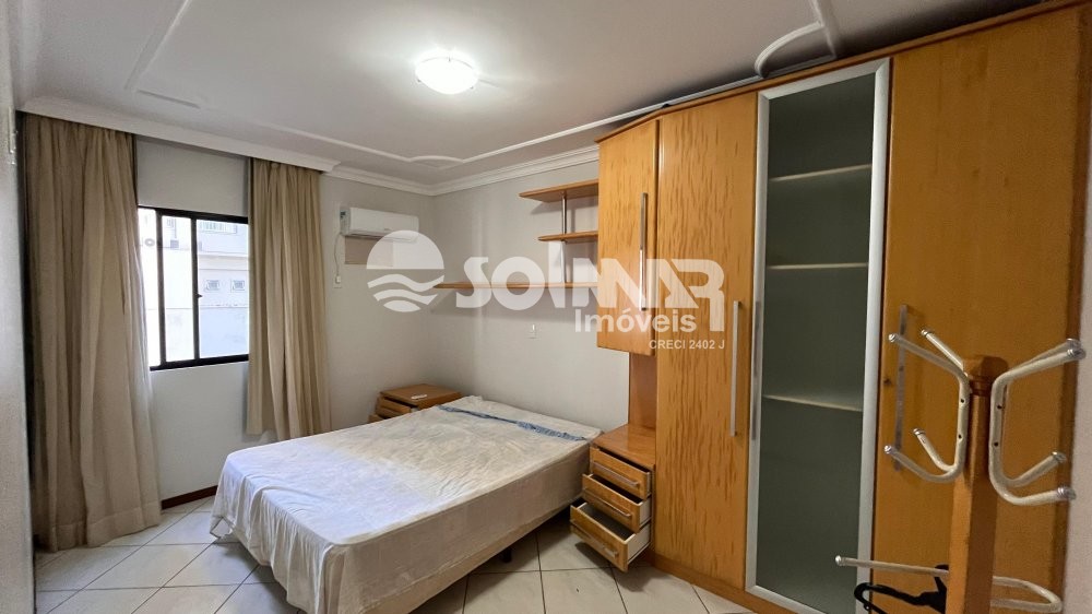 04 DORM E 02 VAGAS DE GARAGEM - AT 200M DO MAR