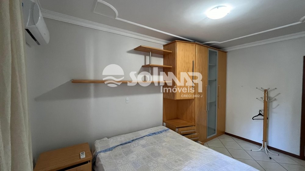 04 DORM E 02 VAGAS DE GARAGEM - AT 200M DO MAR